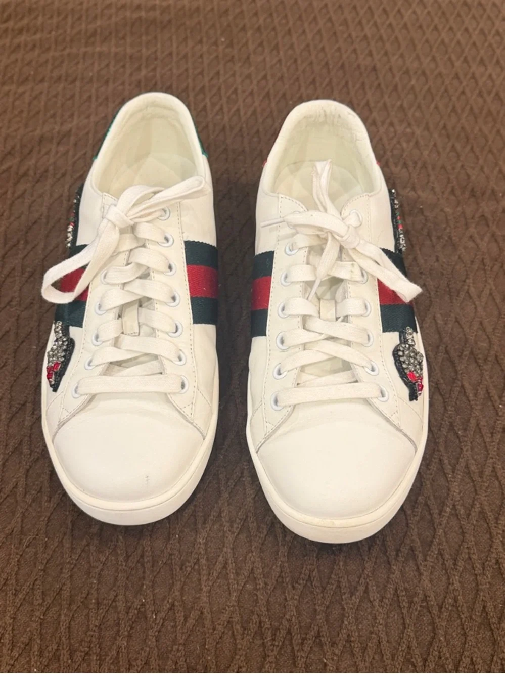 Gucci Leather Sneakers w:Green and Red Stripes and embroidered sequin arrow